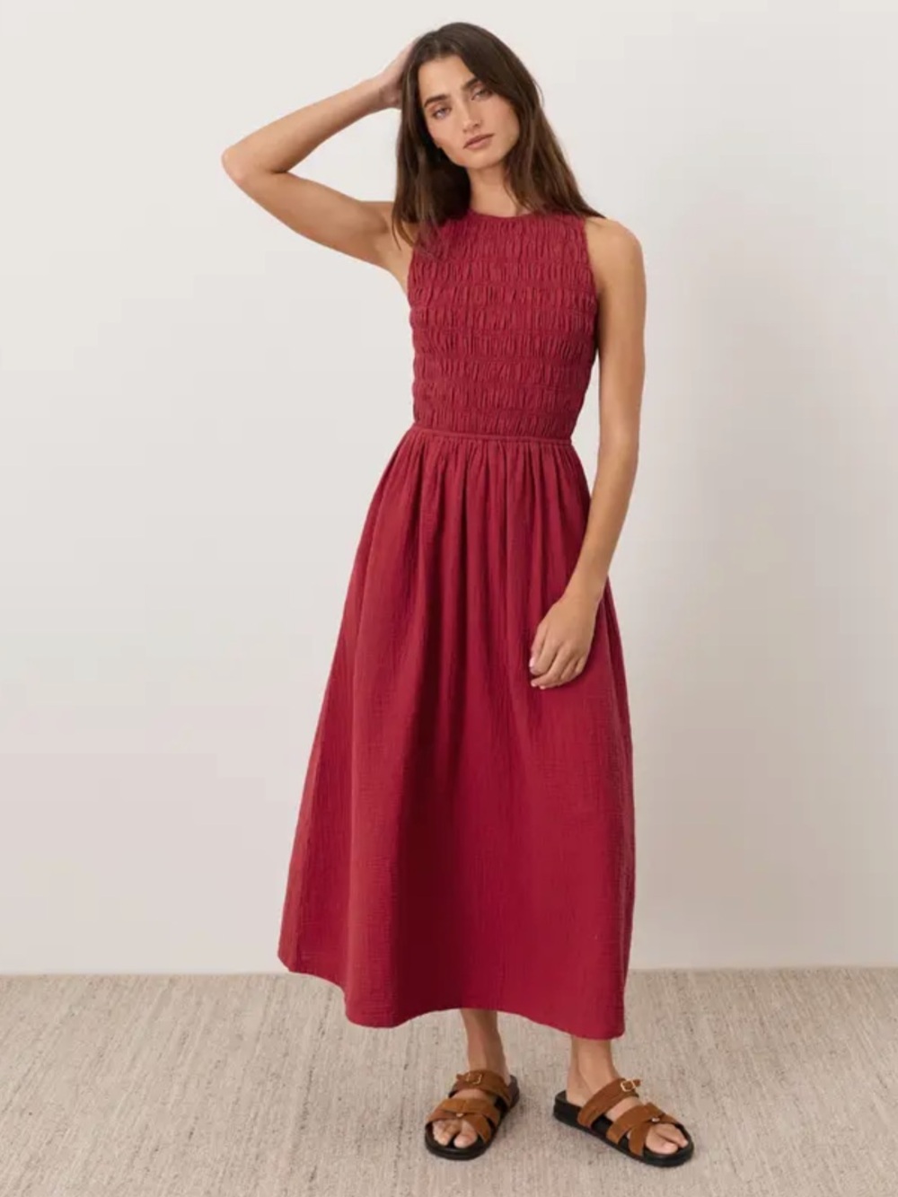 Pact Organic Cotton Coastal Double Gauze Smocked Dress in Poppy Red - XS
